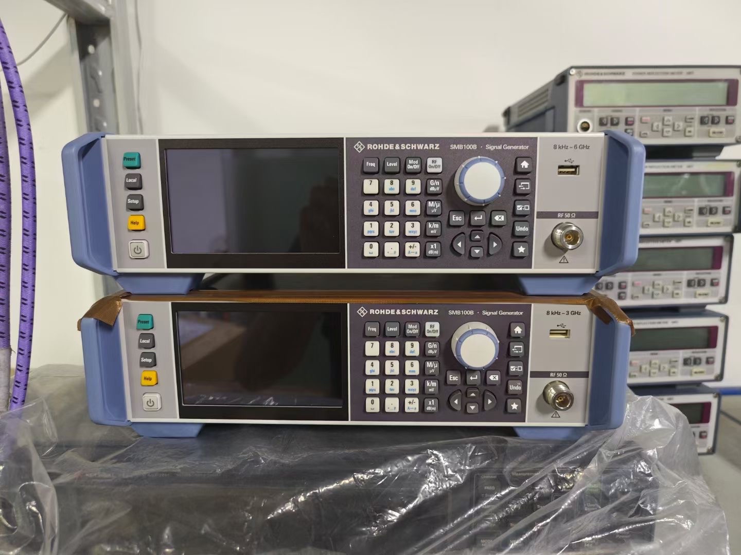 Rohde & Schwarz SMB100B 射频信号发生器